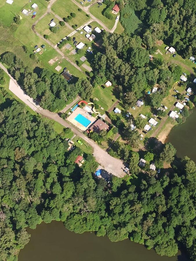 Camping Fontana S.R.O. Villa Pocatky Luaran gambar